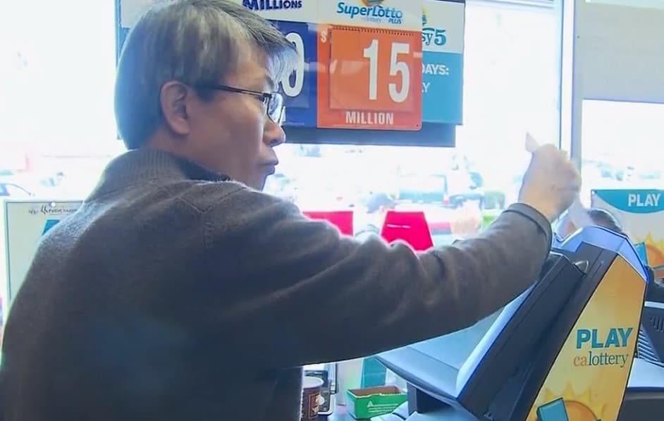 Un ganador de otro país debería averiguar también si hay un
<b>límite de dinero que pueda llevar </b>al lugar en el que nació desde Estados Unidos.