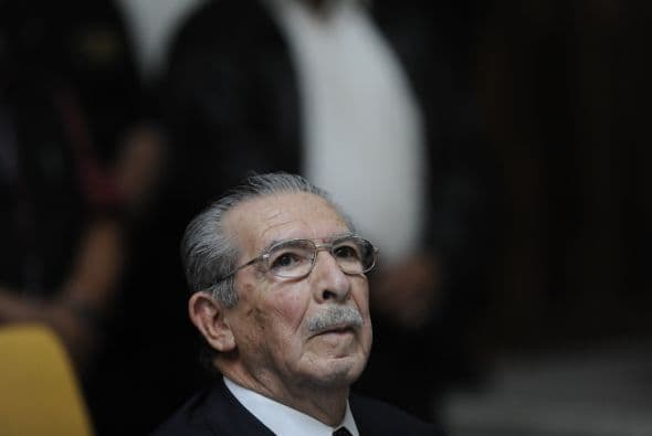 Jacinto Brito, un analfabeto ixil, también manifestó que el Ejército dio muerte a su padre, aunque dijo no recordar la fecha y que solo sabe que fue en 1982.