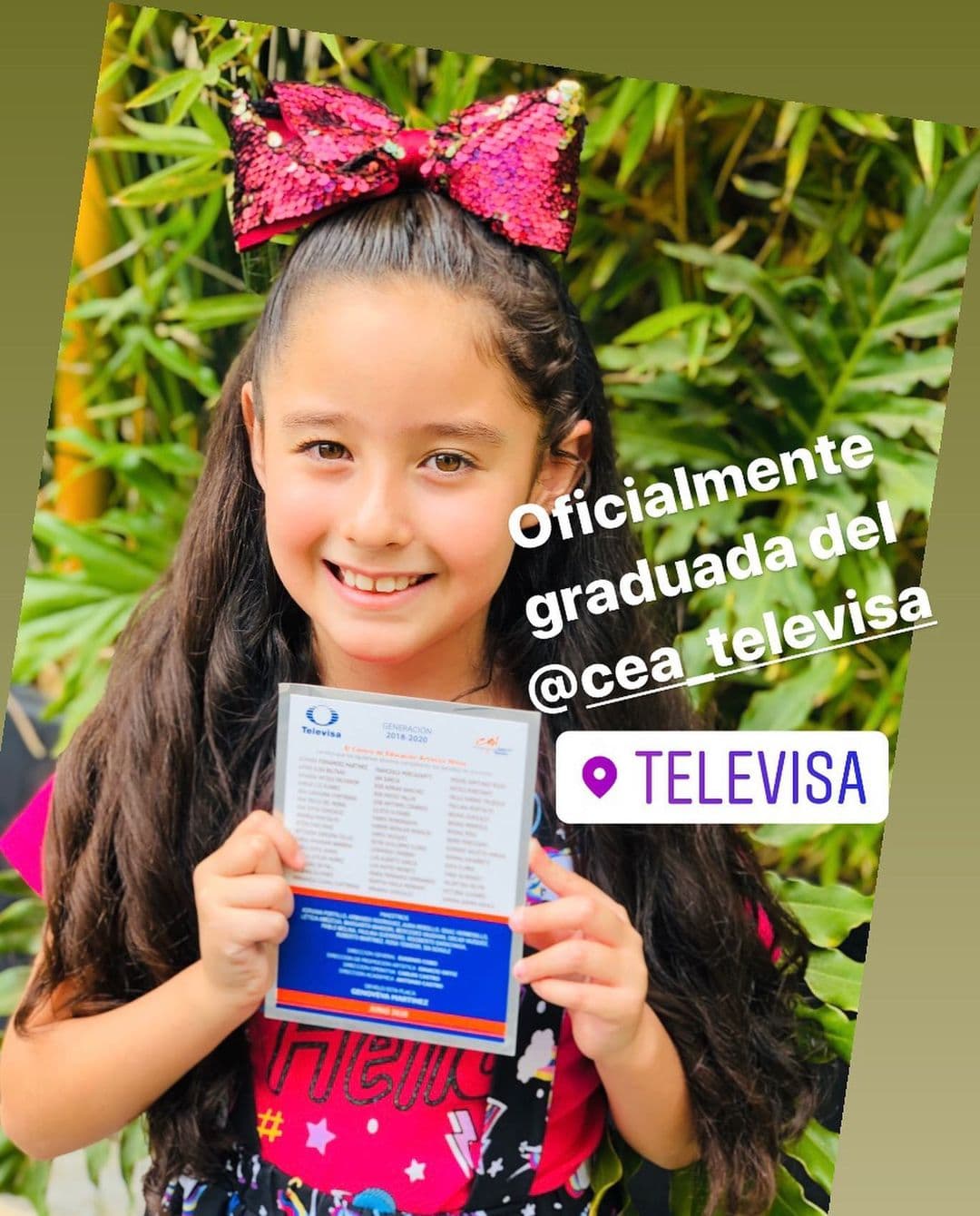 Ámbar también ha sido estudiante del Centro de Educación Artística de Televisa, en donde ha logrado desarrollar su pasión por la actuación.