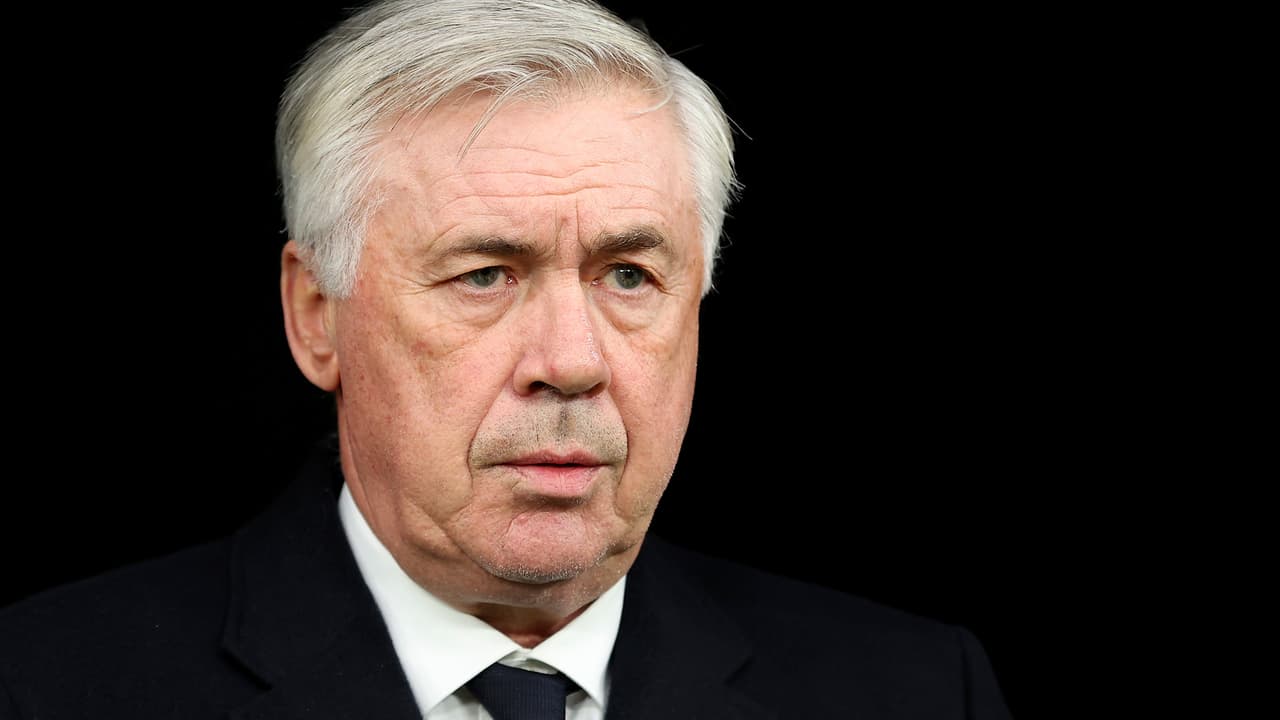 Ancelotti señala que Xavi  "bajó" a un nivel que "no es para profesionales"