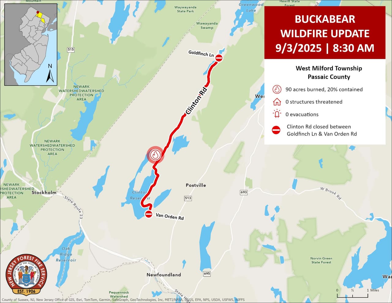 El incendio de 90 acres se desarrolla en la zona de Clinton Road.