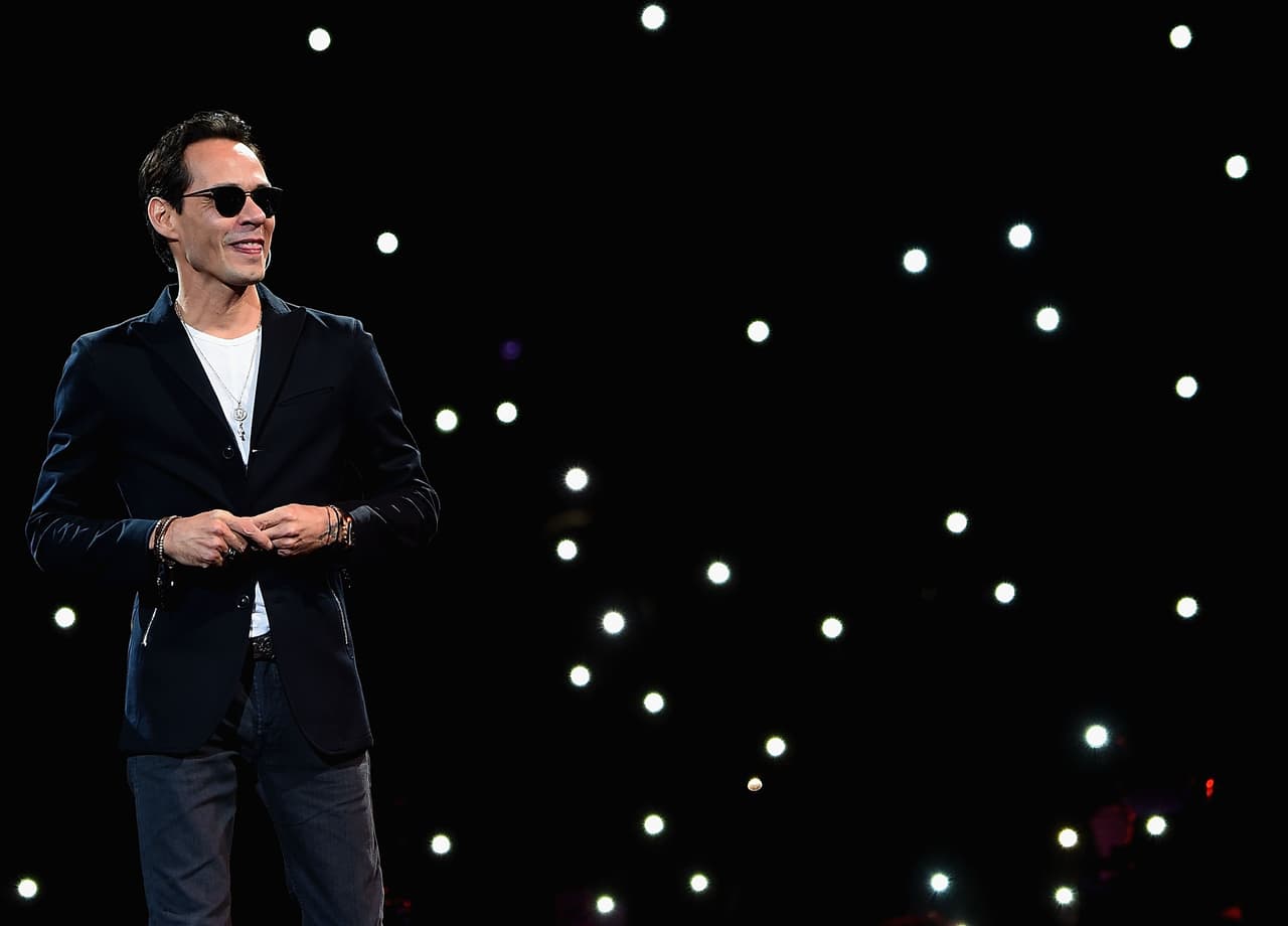 Una línea de ropa en la tienda Kohl, su propia compañía de medios de comunicación, y el ser dueño parcial de los Miami Dolphins.