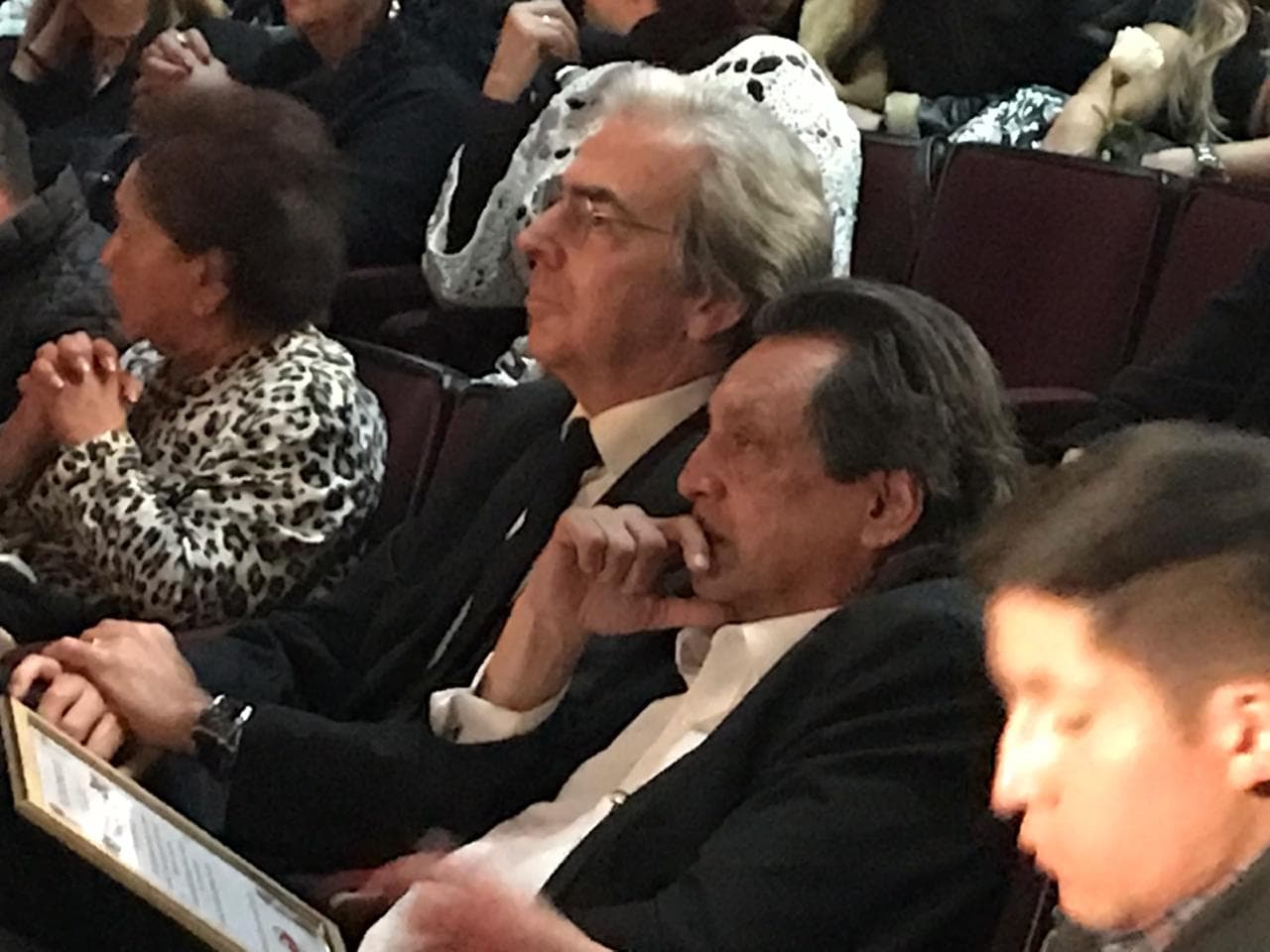 Un homenaje donde los actores y amigos de Edith trataron de recordar lo "buena" que era. Lorenzo Lazo y Víctor Manuel escucharon en primera fila las muestras de cariño.