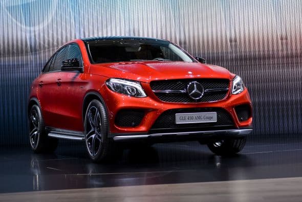 La GLE 450 AMG es la nueva carta de Mercedes en el mercado de los Crossovers deportivos con aspecto de coupé.