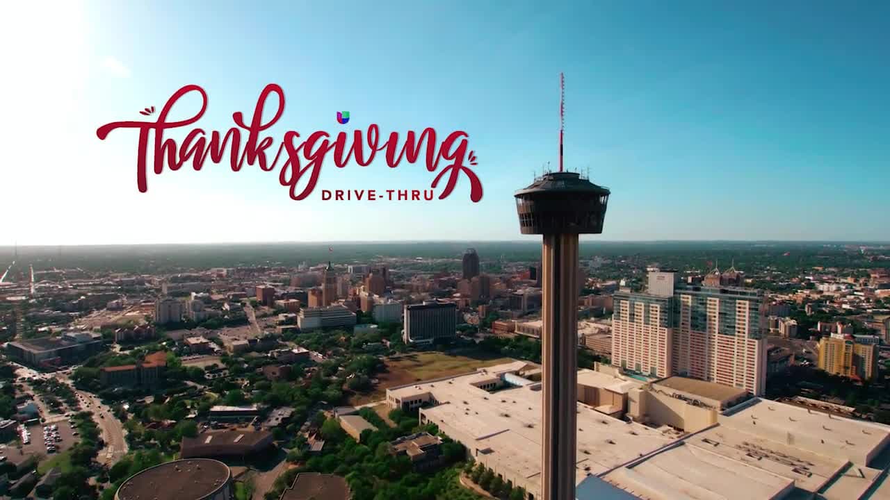 Univision celebro el día de Acción de Gracias con Nuestra Comunidad 