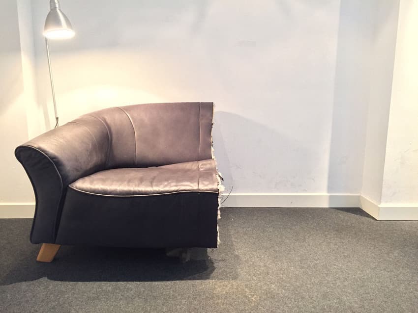 Un hombre de Alemania divide sus pertenencias tras divorcio