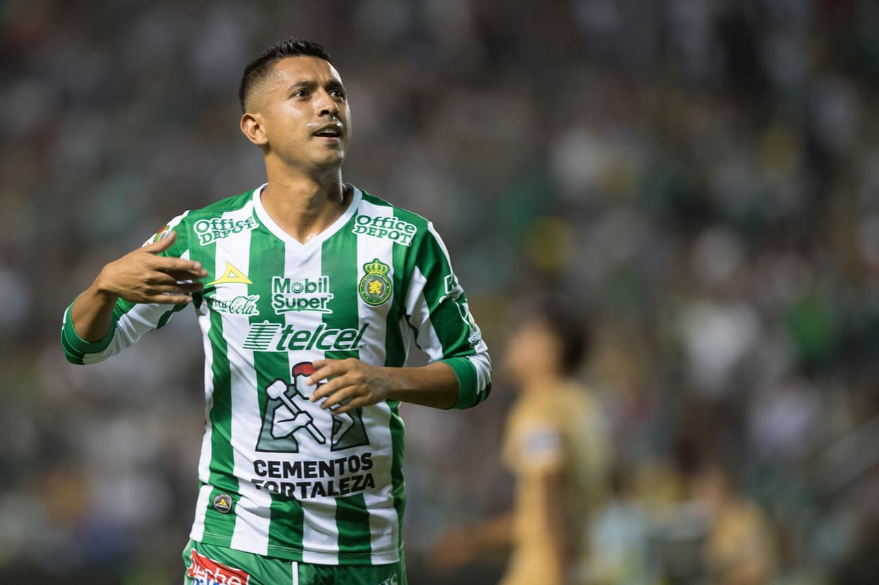 Elías Hernández estaría cerca de unirse al Cruz Azul desde el León.