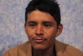 Cemeí Verdía Zepeda, primer comandante de la policía comunitaria de Santa María Ostula, municipio de Aquila, en Michoacán. (Imagen tomada de la cuenta de Twitter @desinformemonos).