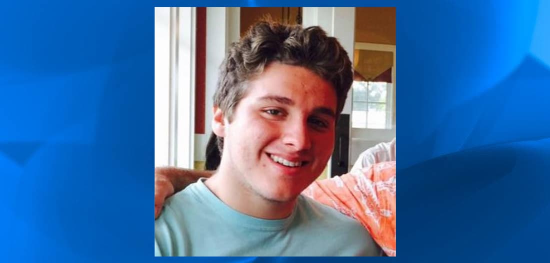 Recobra el conocimiento joven acusado de asesinar a pareja y morder la cara del hombre