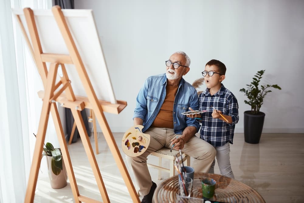 <h3 class="cms-H3-H3">Pinta </h3>
<br>No es necesario que sepas pintar, esta actividad te permitirá conectar con tu yo interior, fomentará la creatividad y podrás entrar un estado consiente de relajación. 
<br>