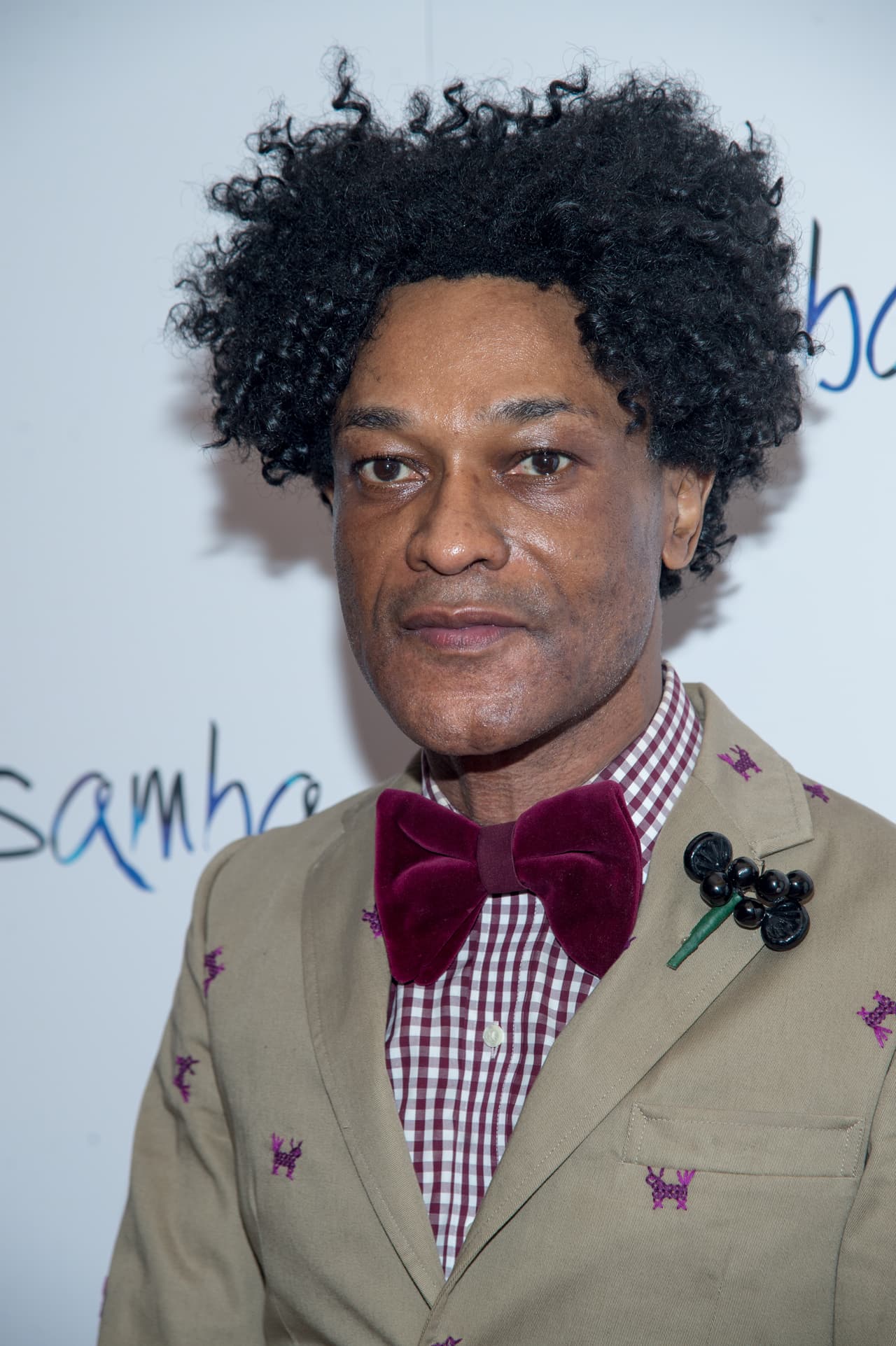 El fotógrafo Ike Ude puede ser excéntrico, pero para los fashionistas, es todo un ejemplo a seguir.