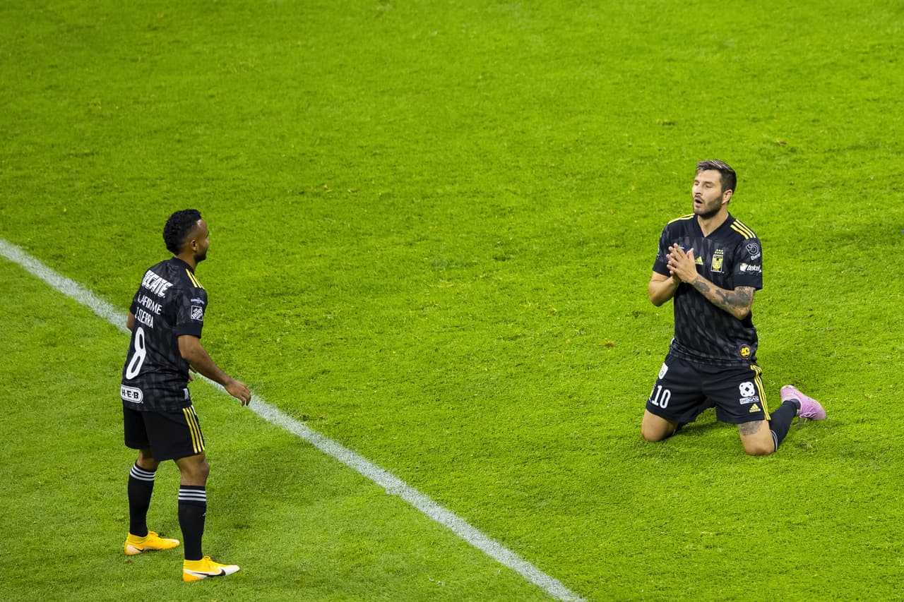 Con dos grandes goles de Sebastián Cordova y un potente cabezazo de Emanuel Aguilera en su regreso de la lesión, América consigue un triunfo clave frente a los Tigres en el Estadio Azteca.