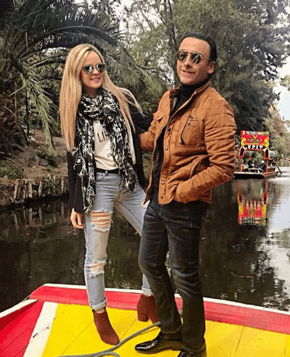 Adal Ramones y Karla de la Mora celebraron un año de matrimonio el pasado 5 de agosto.