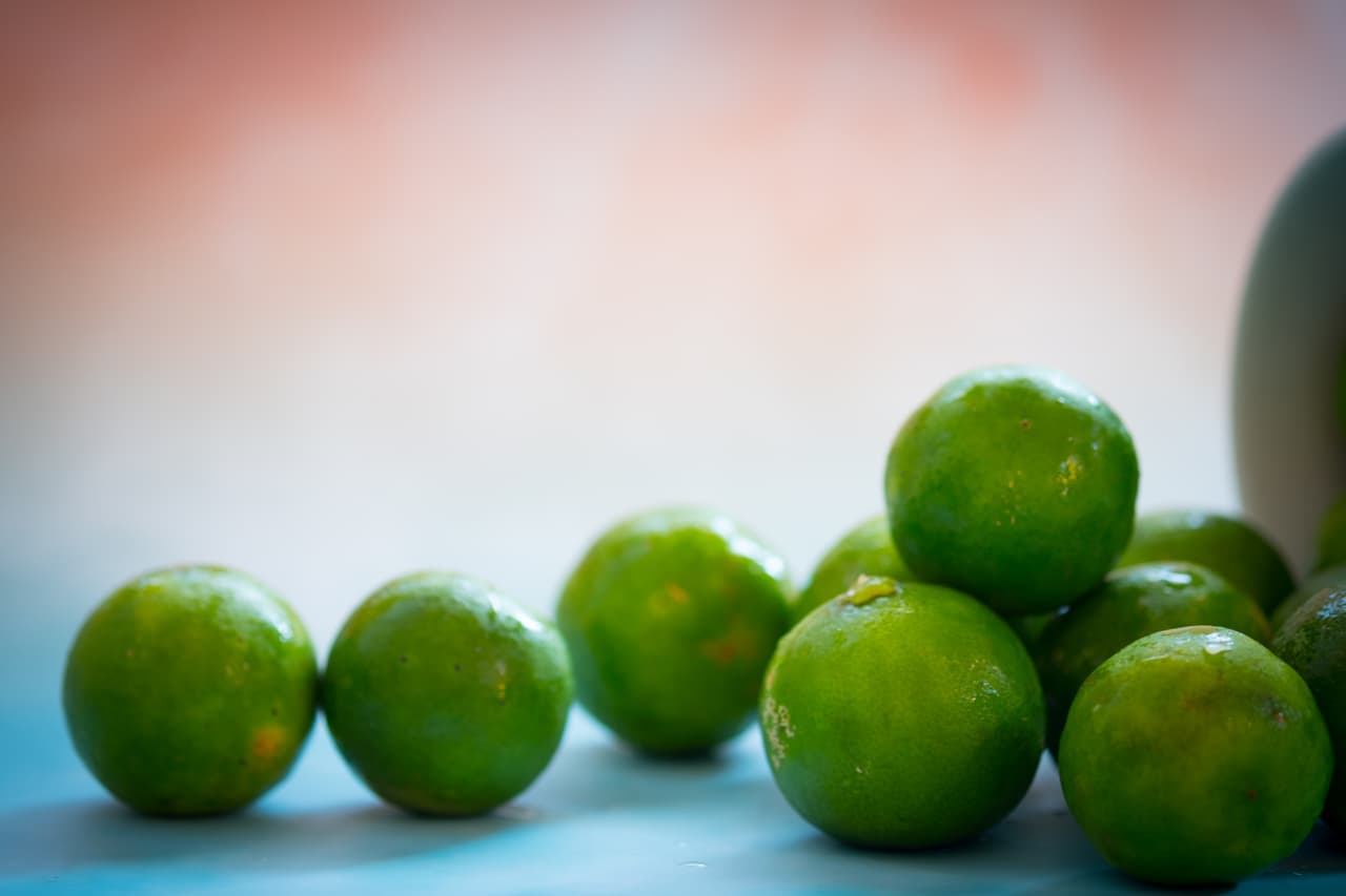 <b>Limones.</b> Ocho de cada 10 limones importados que se venden en las tiendas departamentales de Estados Unidos son originarios de los campos de cultivo mexicanos, según datos del Observatorio Económico Mundial del Instituto Tecnológico de Massachusetts (MIT).