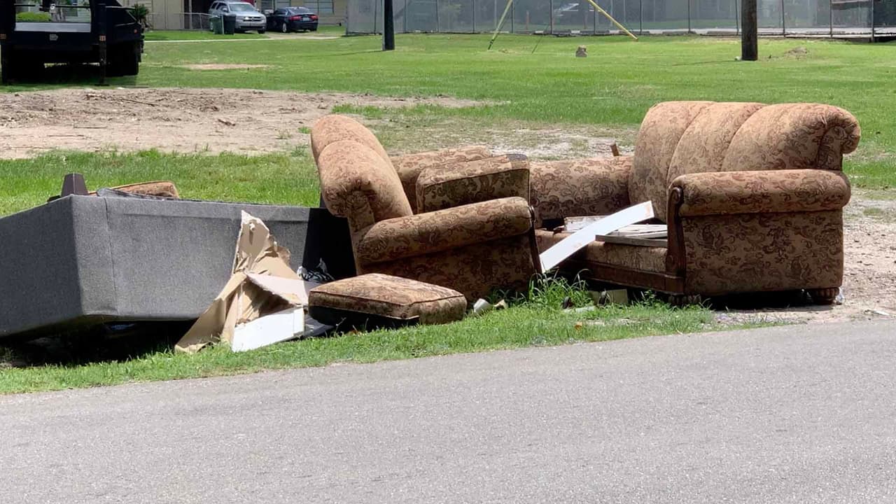 El Departamento de Vecindarios tiene cuatro divisiones y está enfocado en mejorar la calidad de vida en los vecindarios de Houston a través de diferentes programas.