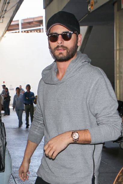 Según el reporte de la revista estadounidense “In Touch”, Scott Disick le ha sido infiel a su esposa, la mayor de las hermanas Kardashian.