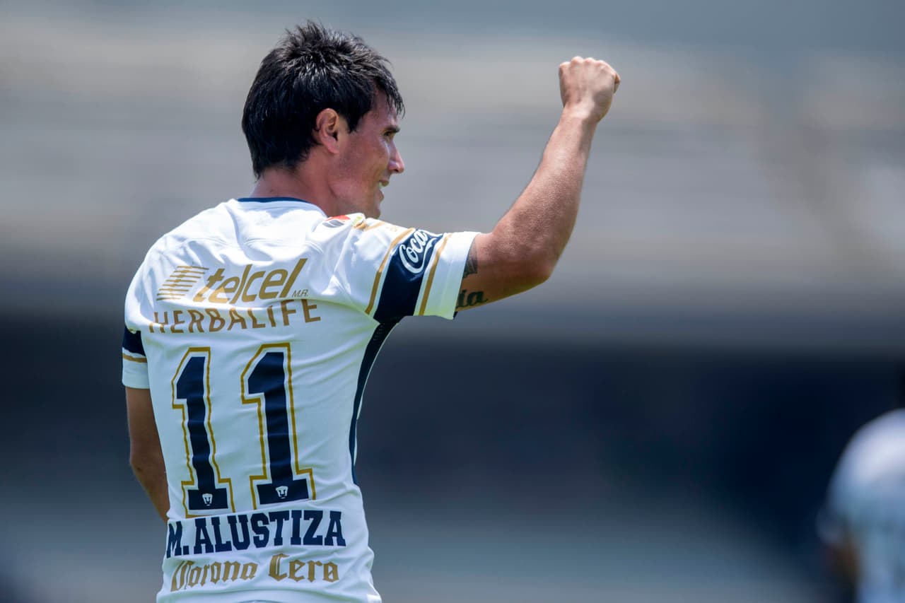 A los 10 minutos del segundo tiempo, el argentino Matías Alustiza puso el 2-1 a favor de Puma y todo parecía volver a la calma.