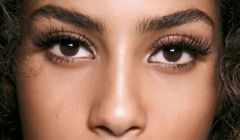 Dile adiós al pegamento, llegaron las pestañas postizas magnéticas