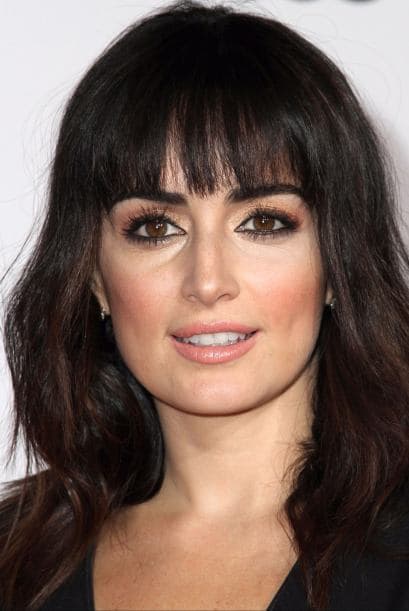 Su última participación en cintas estadounidenses fue "Cowboys & Aliens" al lado de Daniel Craig y Harrison Ford.