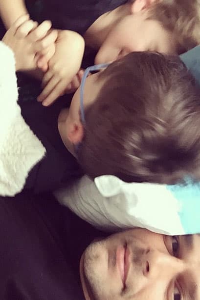 En su viaje a Sydney se tomó un break con sus pequeños. "What really matters. // Lo único que importa. Lo demás son sólo detalles. #Sydney".