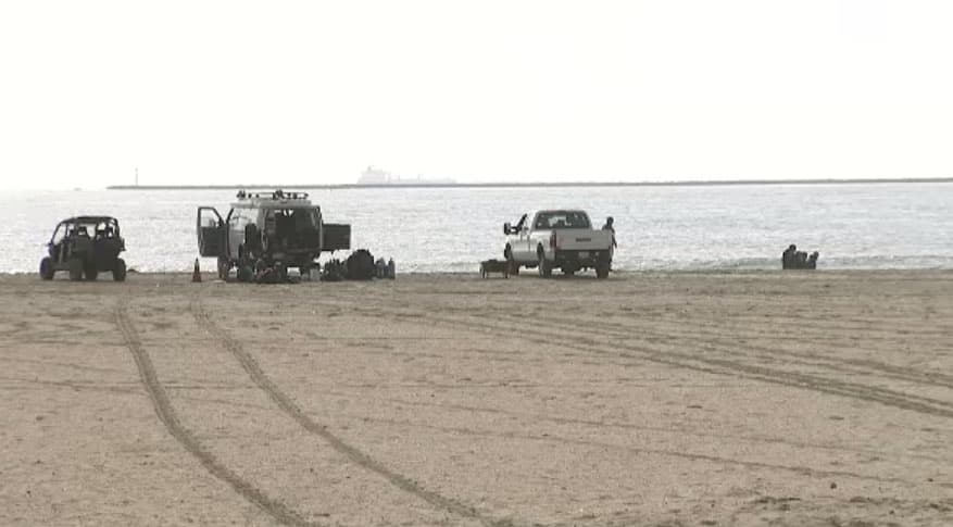 Hallan dos cadáveres en una zona de playa de Long Beach