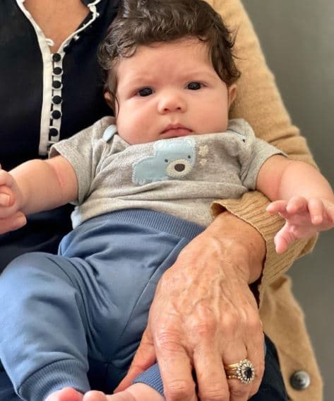 Francesca asegura que a Gennaro ya se le notan algunos rasgos de su personalidad, como que es muy serio y es difícil sacarle una sonrisa para la cámara.