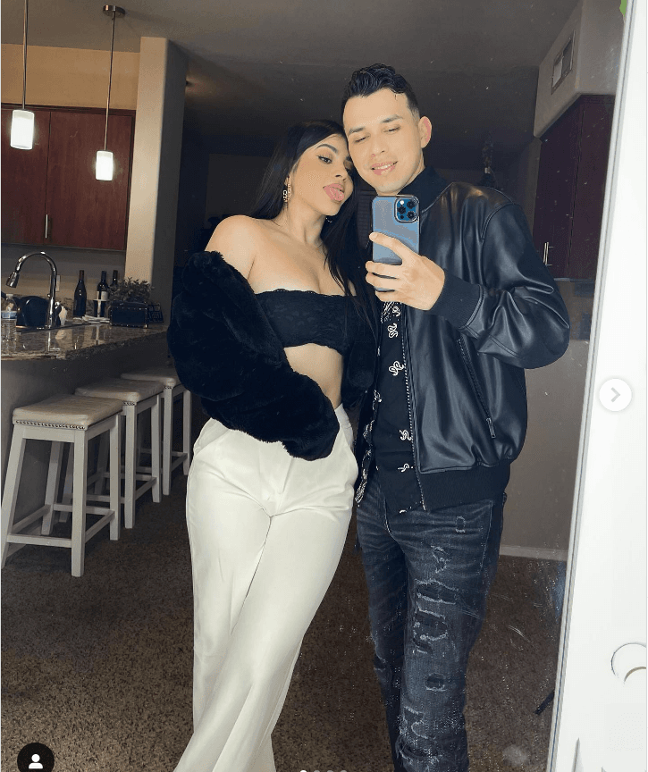 Carlos Parra estaba comprometido con su novia, Lillian Griego