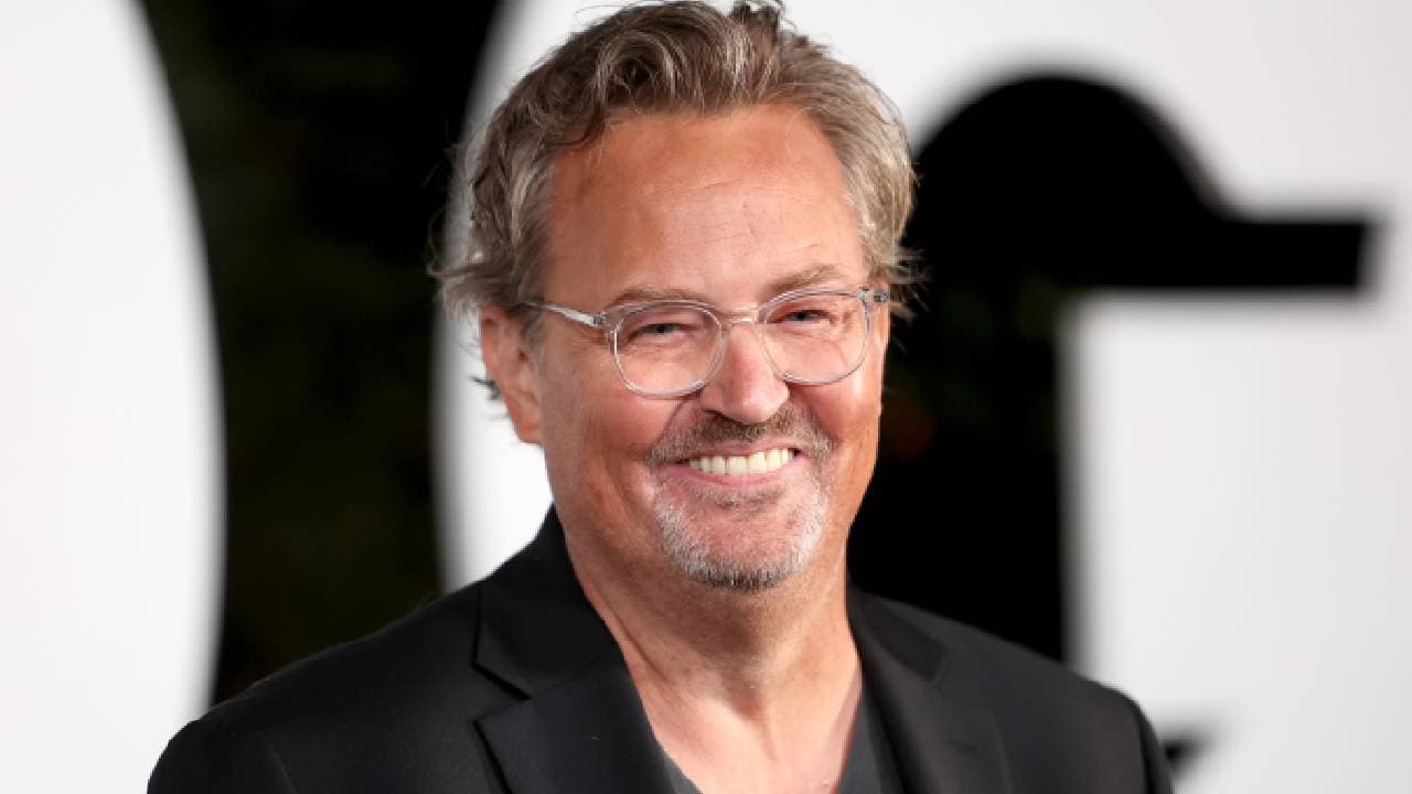 Matthew Perry estaba planeando su 'biopic' y quería a este galán para interpretarlo 