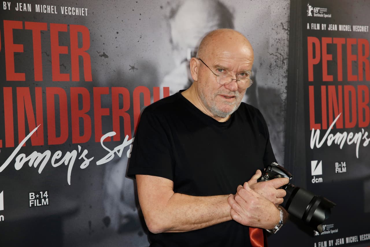 Coordinar la agenda de todas las mujeres que aparecen en la portada 
<b>fue un "esfuerzo gigantesco",</b> de acuerdo con Vogue. Sin embargo, Meghan Markle fue muy clara con qué quería lograr en cada sesión de fotos y así se lo transmitió al fotógrafo.