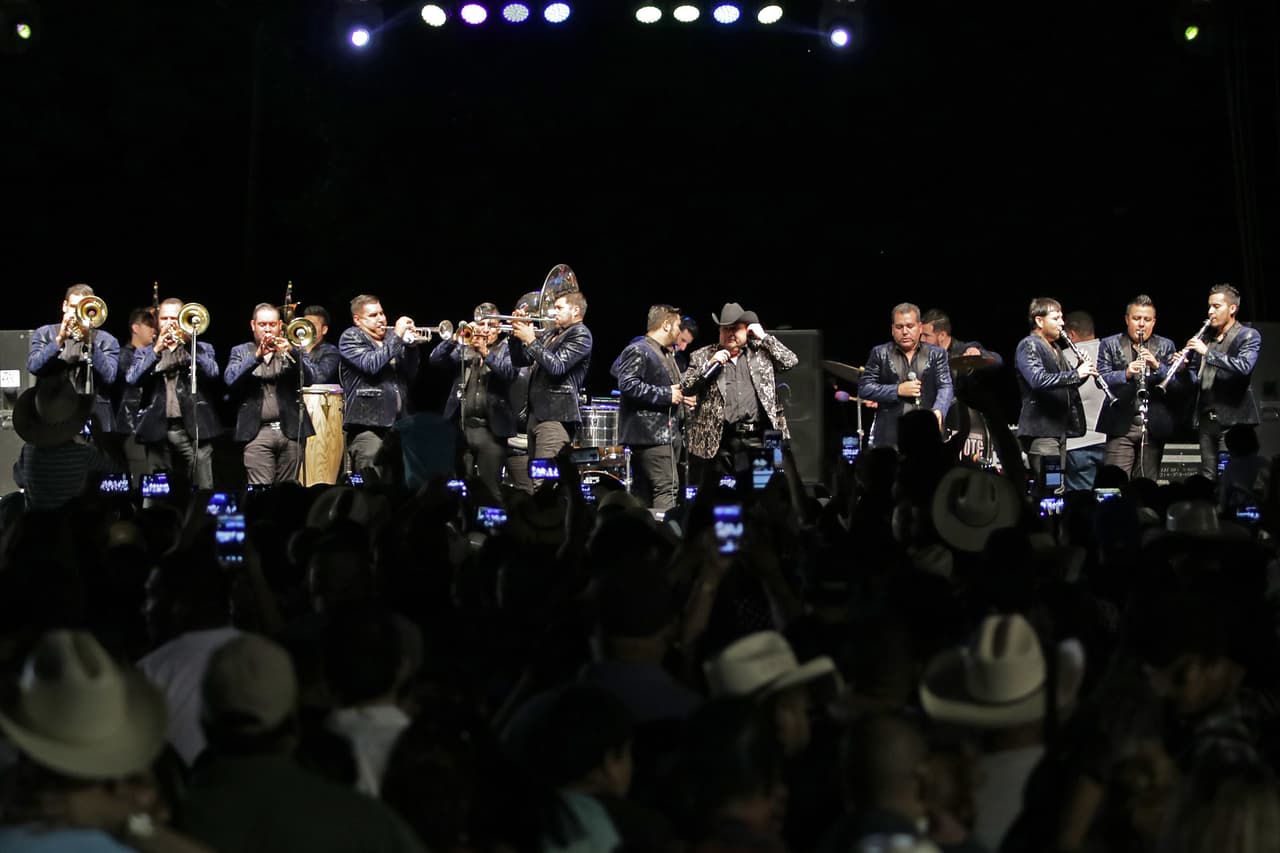 Uforia Dallas celebró en grande en La Gran Plaza