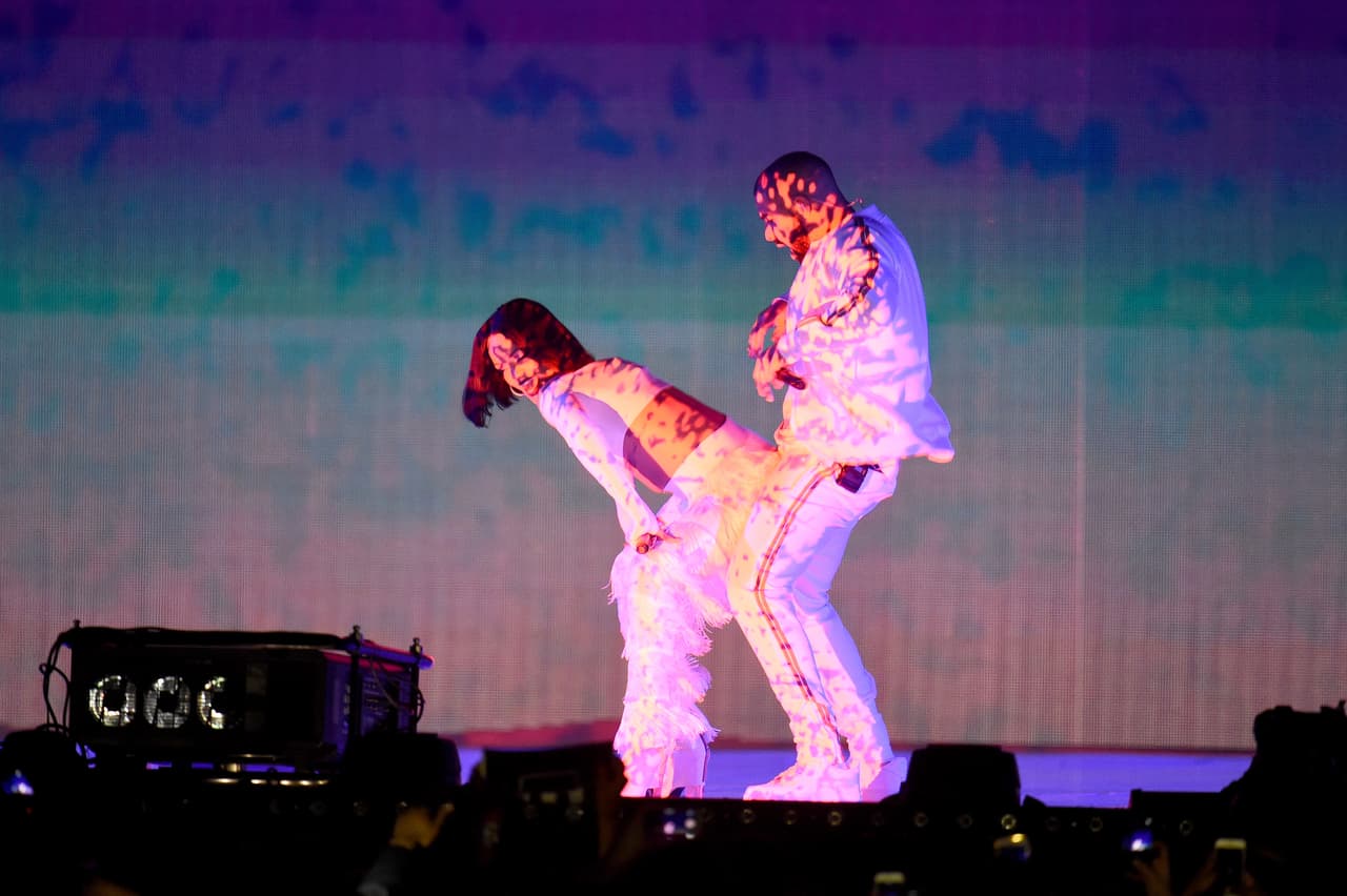 Sin duda esta mujer no deja de ganar dinero, y es que cuando se tiene el talento, la cara y el carisma, sin duda es algo que debe aprovechar.