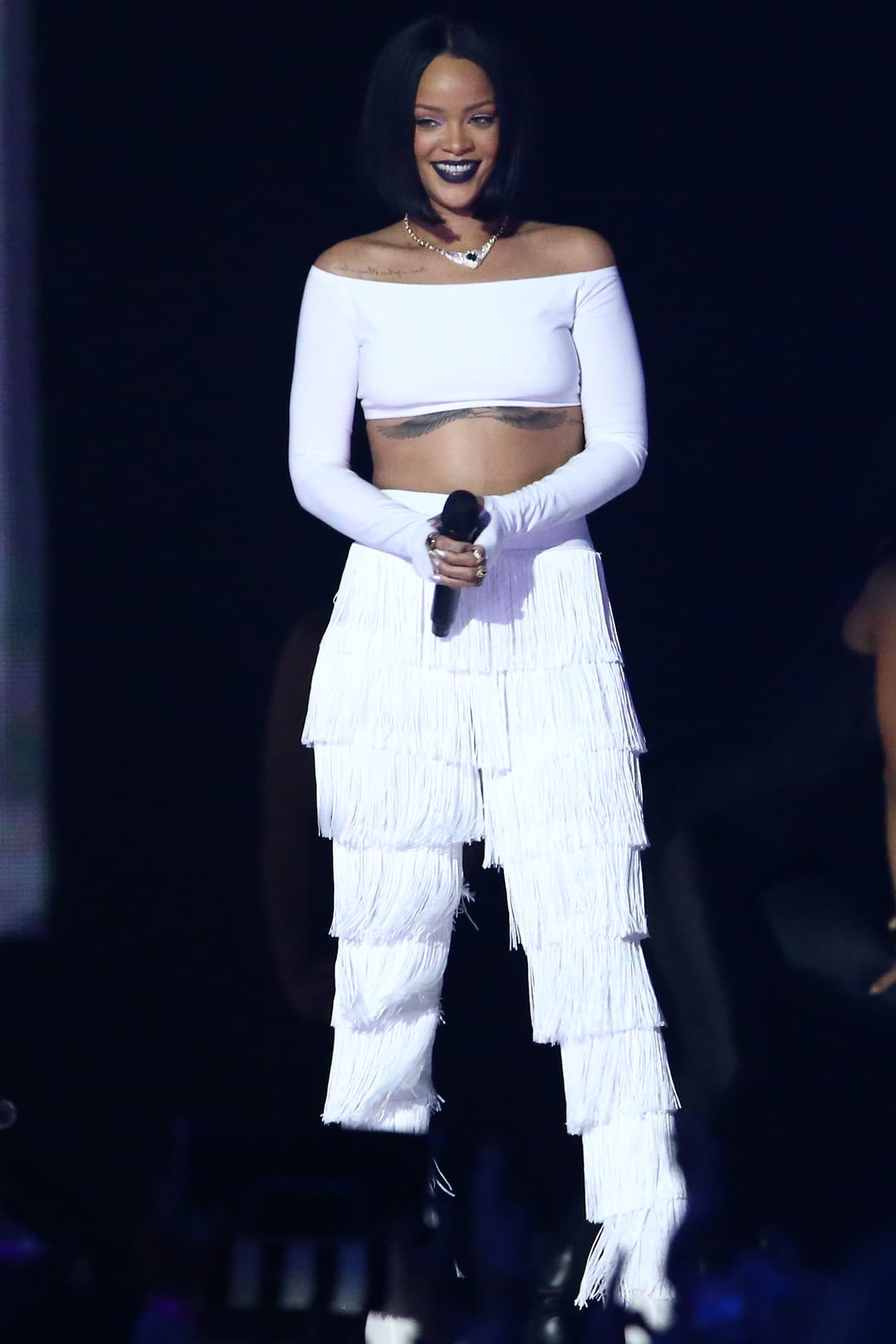 La intensión es que esta línea se venda de manera global, por lo que en cada rincón del mundo se podrá tener acceso a la selección de colores de Rihanna.