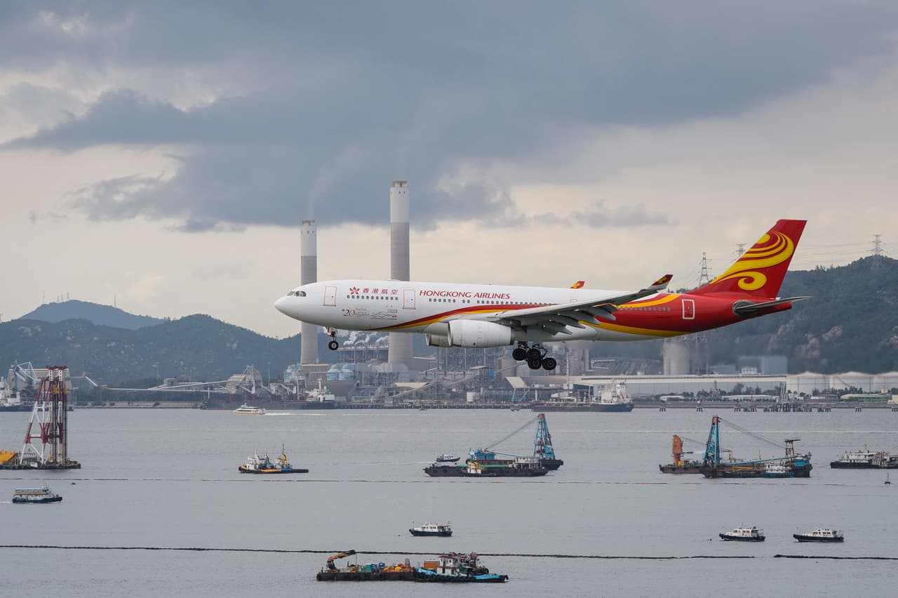 <b>Puesto 3: Hong Kong Airlines.</b> Tiene 43 aviones que van a 40 destinos. OTP 88.11%.