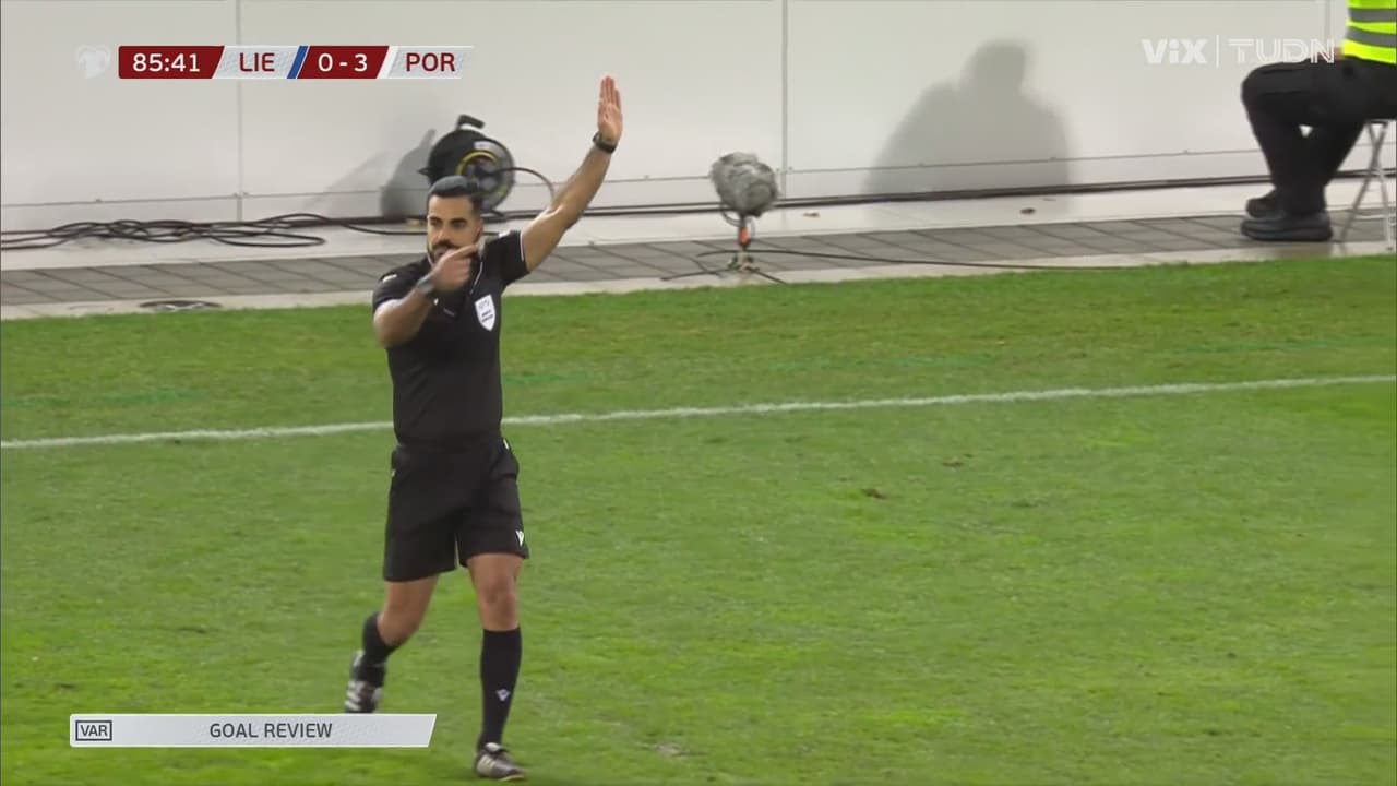 ¡Otro gol anulado! El VAR le roba el 3-0 a Ramos