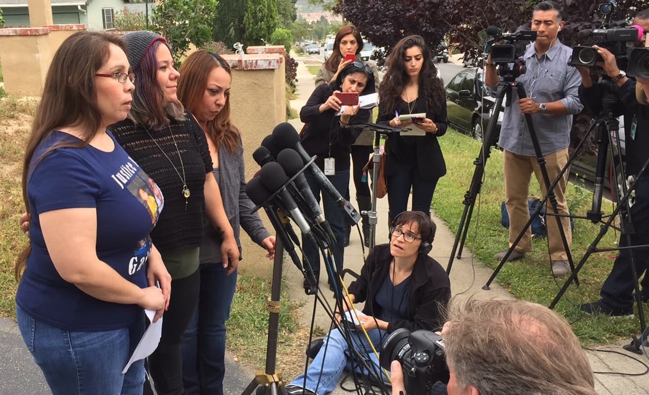 Familiares de Gabriel Fernández en conferencia de prensa.