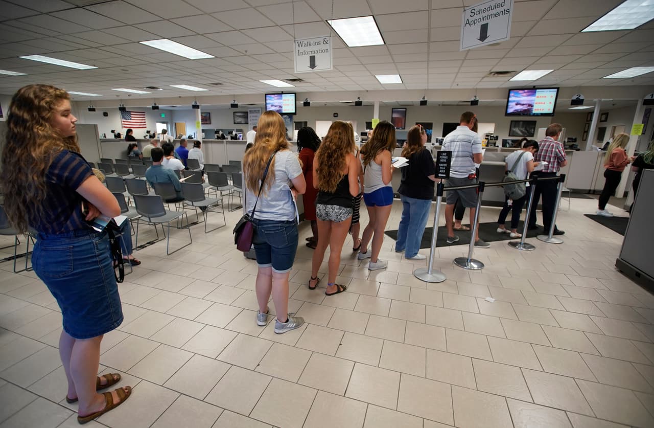 En el puesto #5 se encuentra Provo-Orem, Utah. Según datos de 24/7 Wall Street, en los últimos cinco años el aumento del empleo fue de 20.6% (+51,042 empleos). Además, el ingreso promedio de un hogar es de $ 70,196.
<br>
<br>Con unos 11.500 nuevos empleos netos, los servicios profesionales y comerciales impulsaron el crecimiento más que cualquier otro sector en los últimos cinco años.