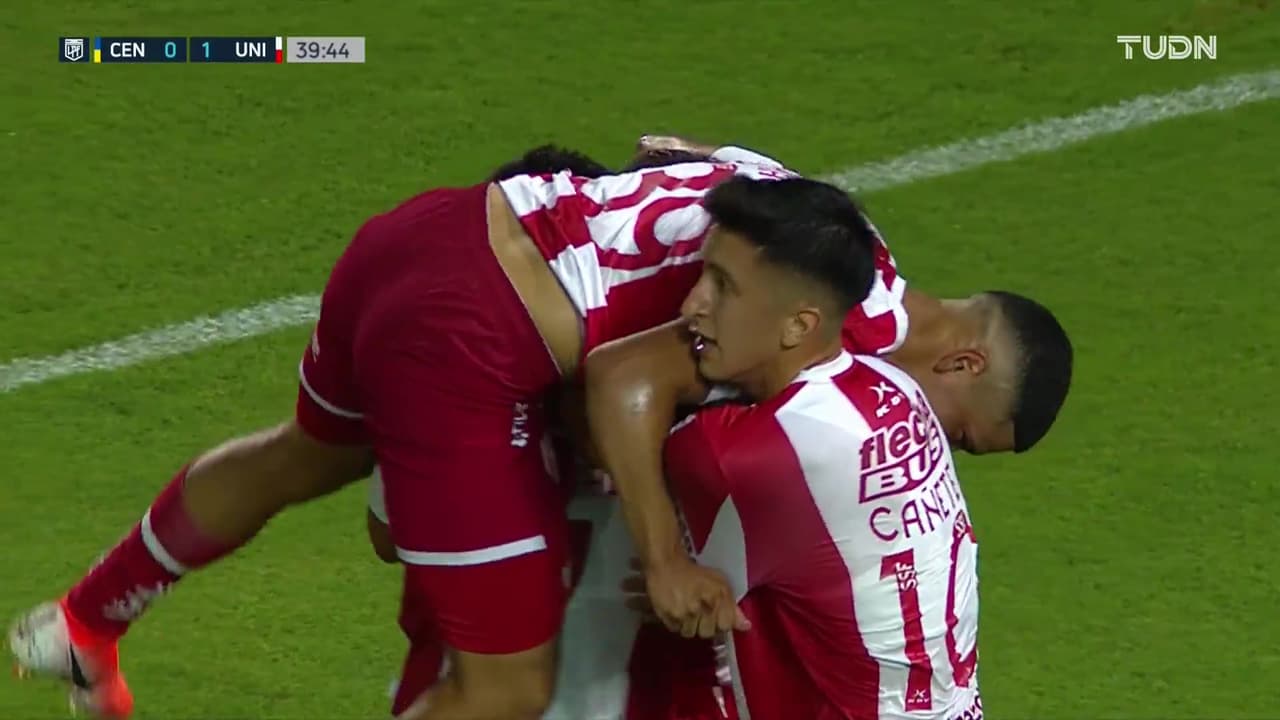 ¡Baldazo de agua fría! Mauro Luna convierte el 0-1 de Unión de Santa Fe