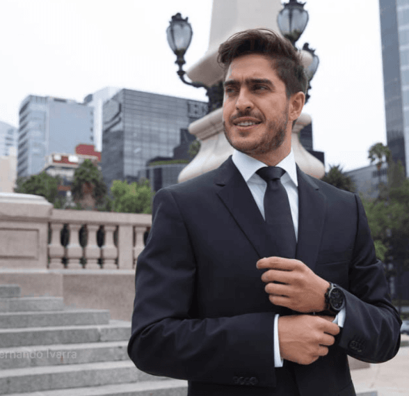 Rodolfo cuenta que fue su hermano quien lo inspiró a cuidar siempre su aspecto.