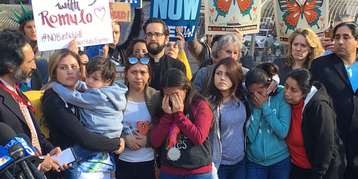 “Somos más fuertes que Trump”, afirma la familia del indocumentado cuyo arresto grabó su hija de 13 años