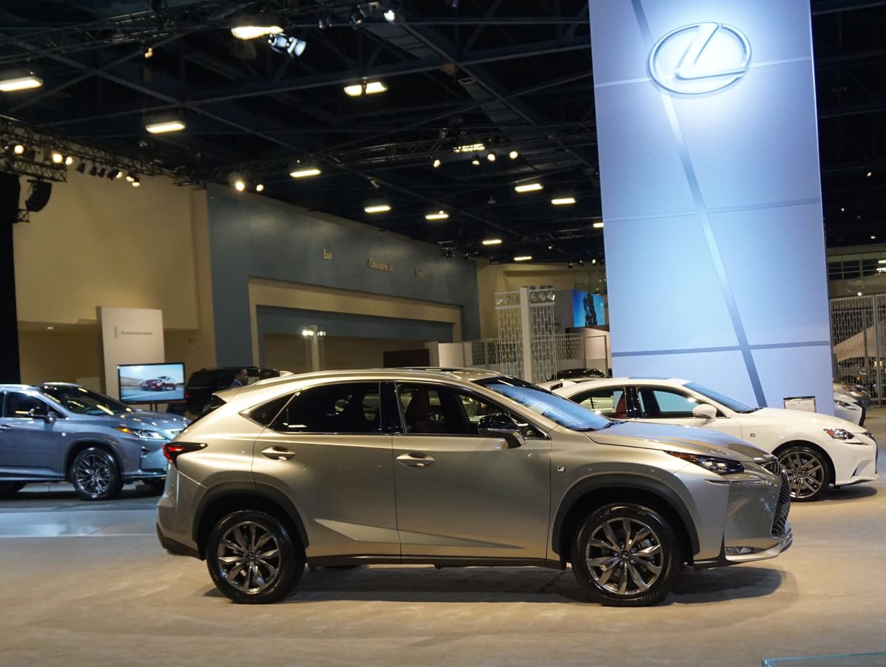 Esta es la NX, la crossover compacta de Lexus