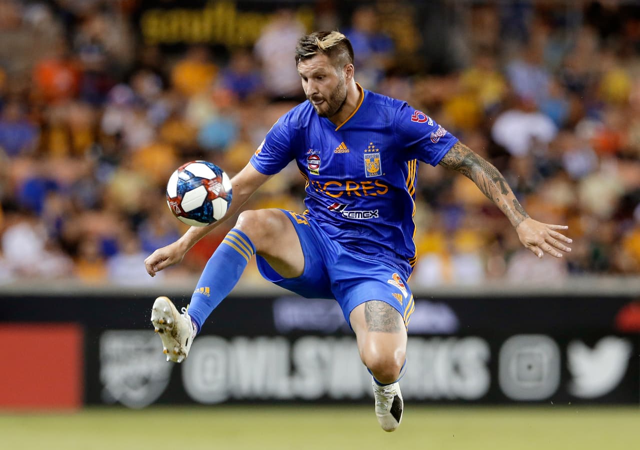 <b>André-Pierre Gignac, el francés histórico del futbol mexicano.</b> El goleador no se cansa de romper la red, y los récords, de la Liga MX, desde su llegada en 2015 ha marcado 112 goles y puesto 28 asistencias.