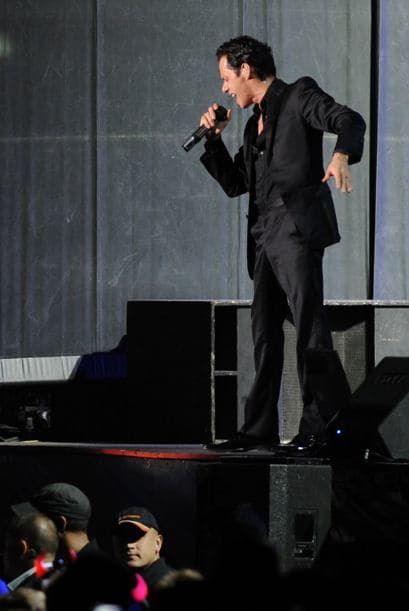 El resultado fue impresionante. Su camino al éxito pasó en un sólo día, pues después de eso tenía contratos por todas partes.