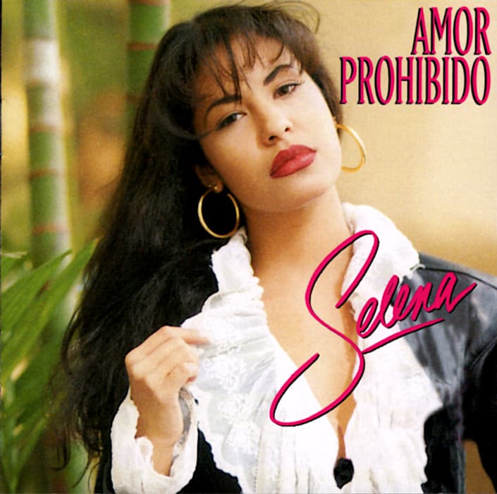 <b>#2 El sueño de ser una exitosa cantante en EEUU</b>
<br>Selena tenía una enorme presencia en la música en español. Era conocida como la 'reina del tex-mex'. No obstante, Selena también tenía el gran deseo de ser una reconocida cantante en la escena de la música en inglés.