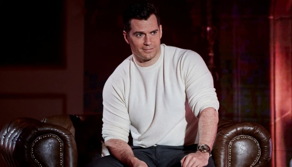 Henry Cavill en una conferencia de prensa de 'The Witcher', serie de Netflix