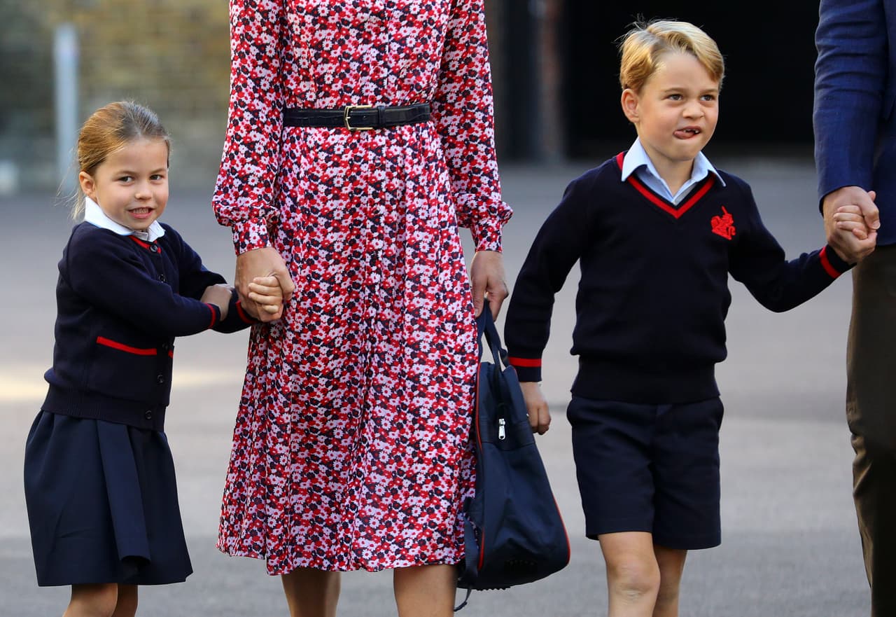 El año escolar en el Reino Unido se divide en tres periodos, y al término de cada uno existen las llamadas vacaciones de 'medio término'.