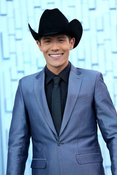 Fernando Corona desfiló por primera vez en Premio Lo Nuestro.