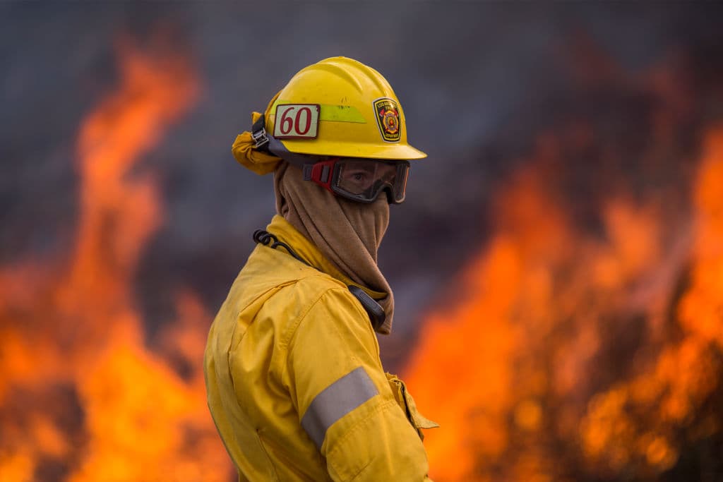 A mediados de septiembre se registraban dos docenas de grandes incendios, como los de Helena y La Tuna, cubriendo no solo con llamas, sino cenizas y humo, áreas tan grandes como Sacramento. Más de 10 mil bomberos habían trabajado en el área.