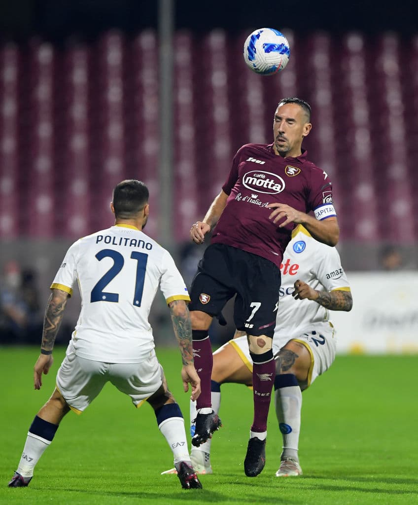 Piotr Zieliniski fue el encargado de marcar el único tanto del partido para darle la victoria 0-1 al Napoli.