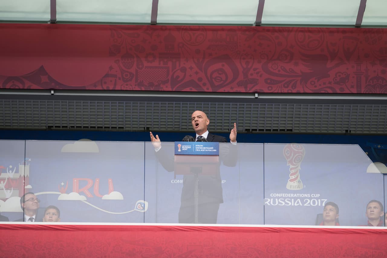 Gianni Infantino, presidente de la FIFA, también dio la bienvenida a la fiesta de la Confederaciones.