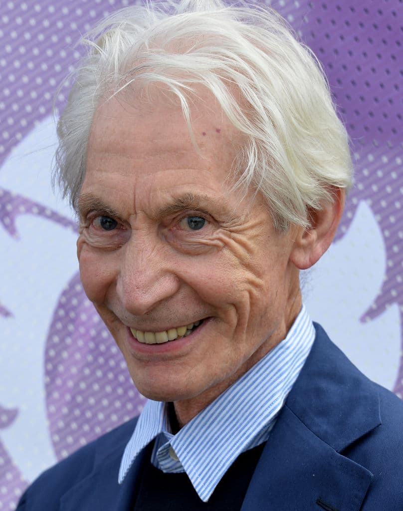 Bernard Doherty, publicista del músico, dijo: “Es con inmensa tristeza que anunciamos la muerte de nuestro amado Charlie Watts”.